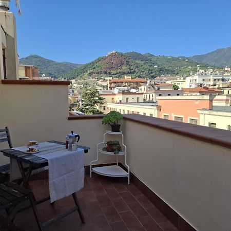 Casa Amelia Lägenhet Salerno Exteriör bild